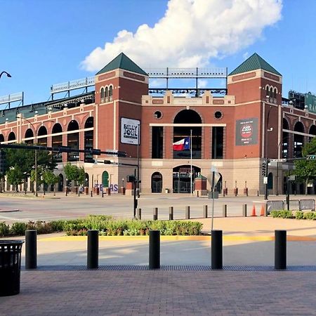 Family Friendly 2Bdrm-Walk To At&T/Cowboys Stadium Arlington Exterior foto